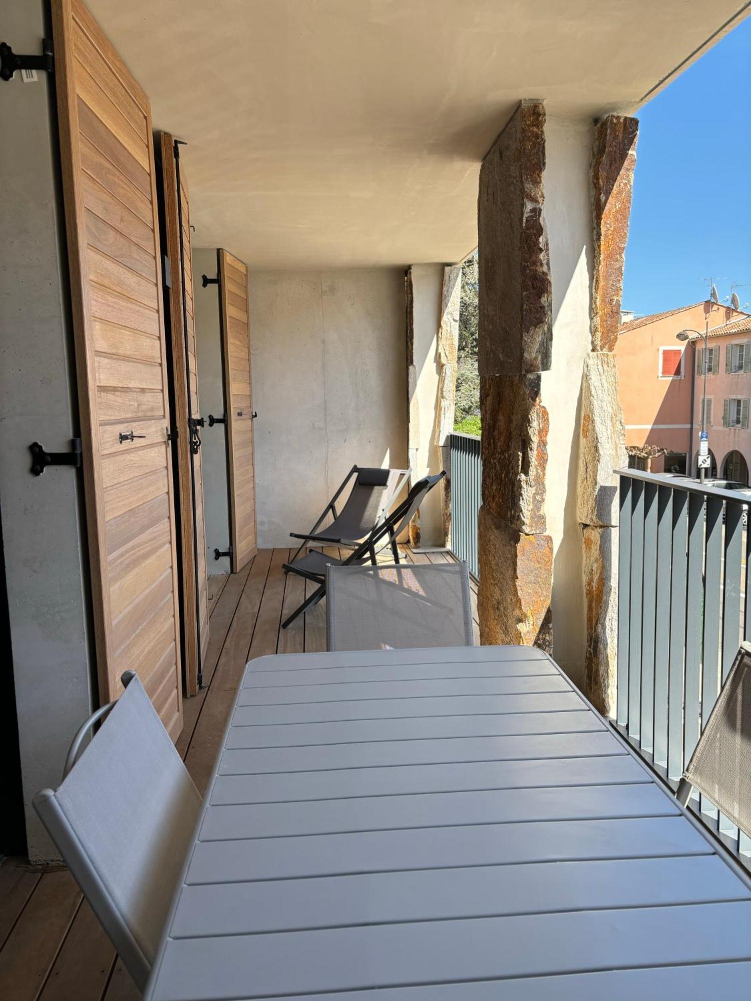 Appartement Bormes Exterior photo